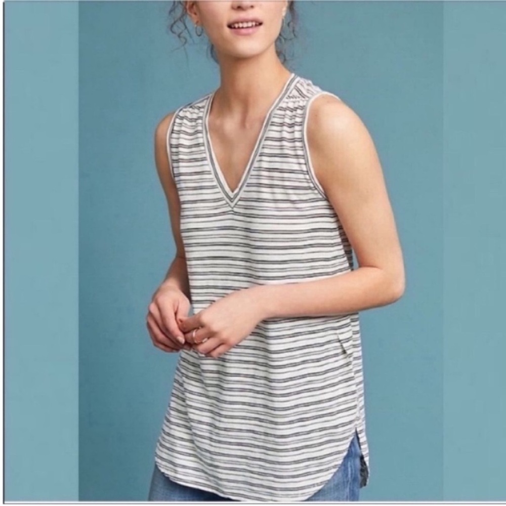 Anthropologie t.la Breezy tank top black white striped shirttail hem